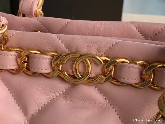 Hyper Peter CHANEL TOTE SMALL 0529